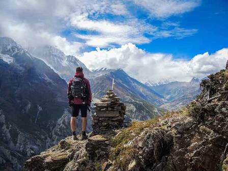 探险旅行熊猫：带你走遍世界风景。