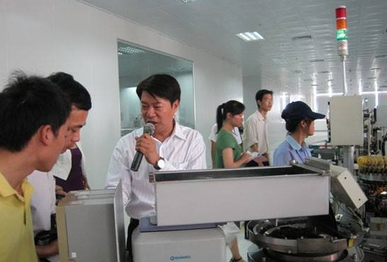 快讯：五华区华山街道聚集党建联盟成员单位合力开展新春慰问送温暖